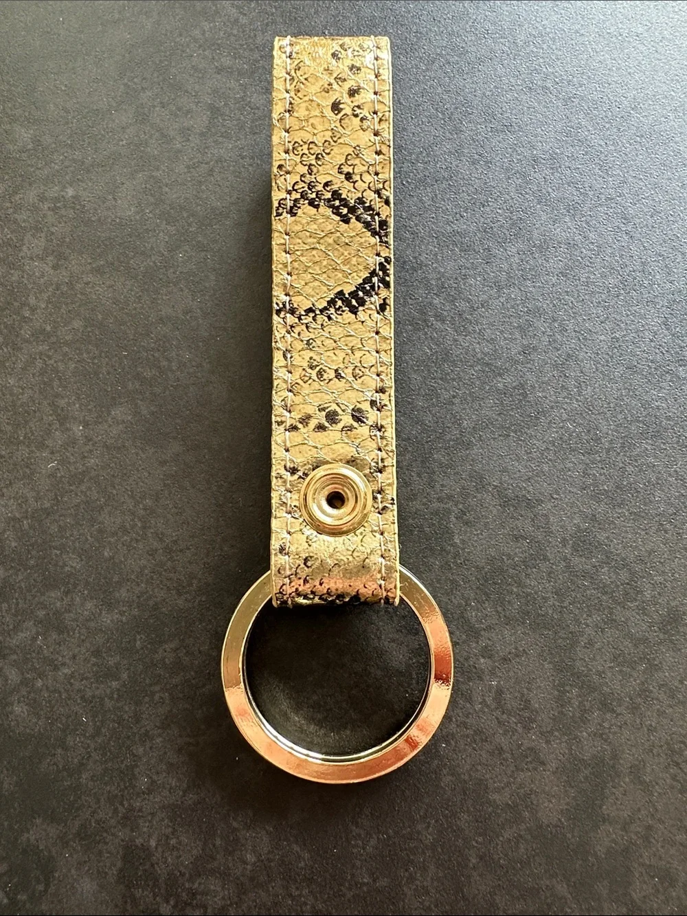 New!!! Marc Jacobs Gold Snakeskin-Effect Keyring Strap